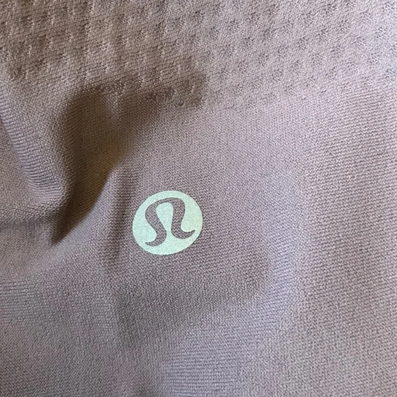 Lululemon In Focus Run Tight Leggings in Frosted Mulberry - Picture 10 of 12